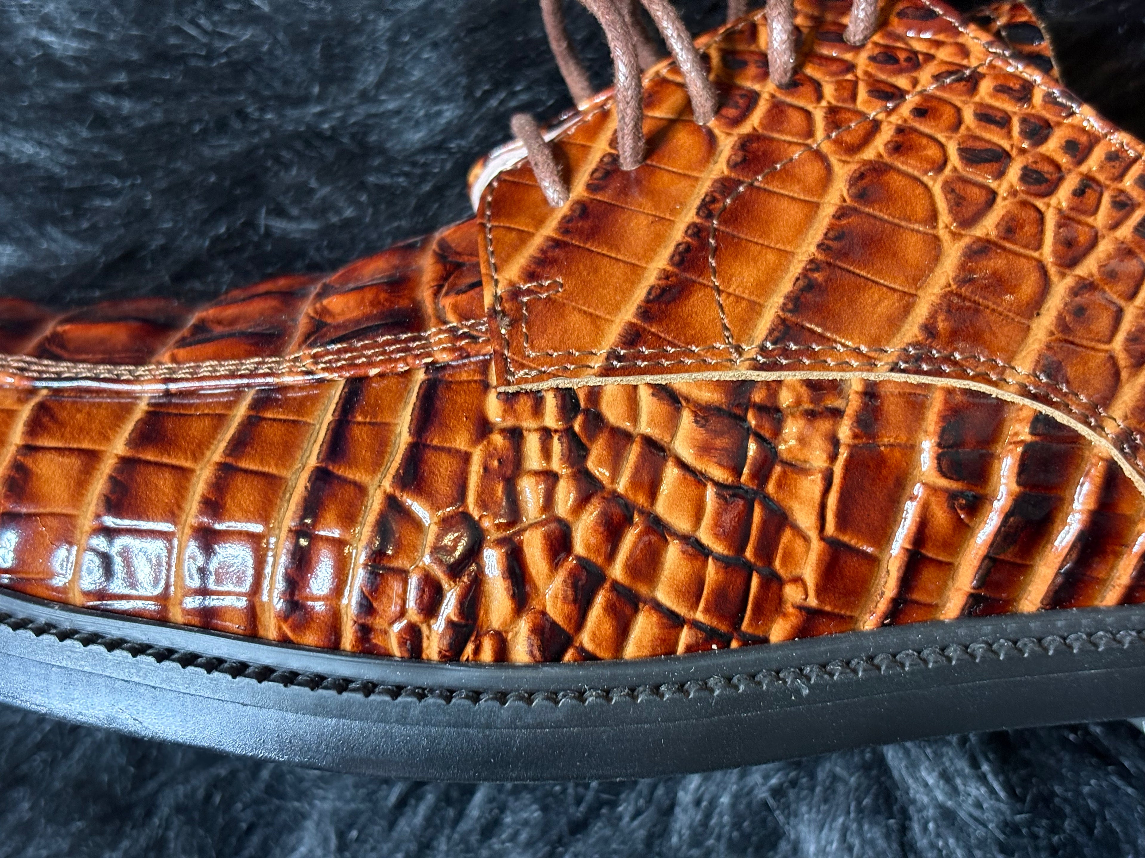 Men’s Embossed Crocodile Leather Derby
