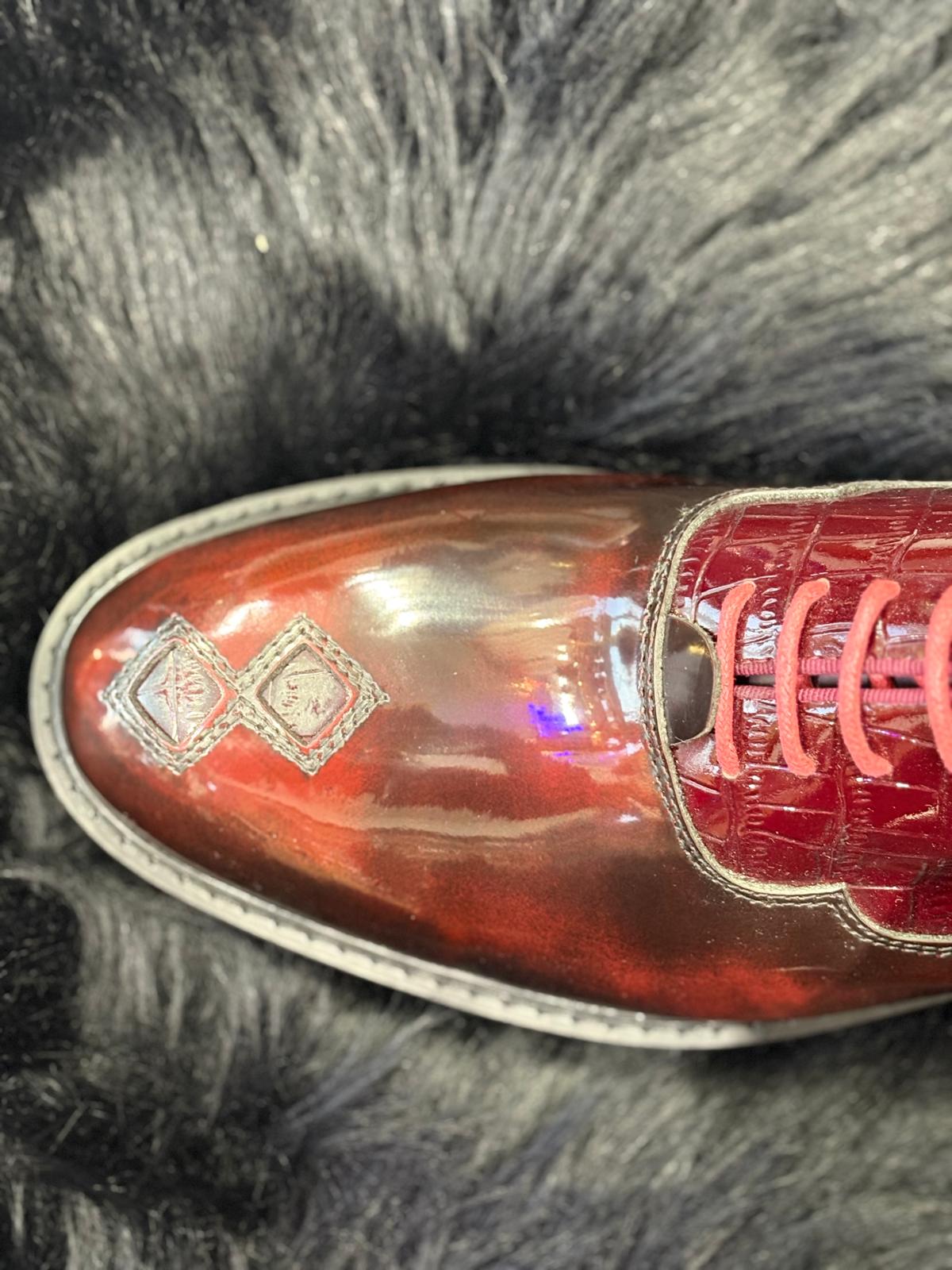 Shoes for men/ Valentino Garavani Men's Croc-Embossed Burgundy Derbys